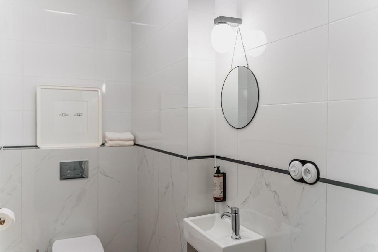 N33 Premium Apartments Old Town Krakow - Destigo Hotels Exterior photo